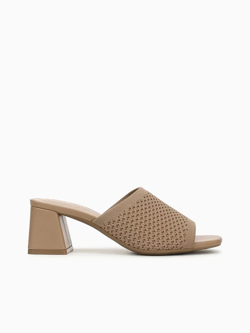 Colette2 Biscotti Beige Fabric